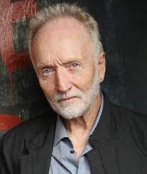 Tobin  Bell