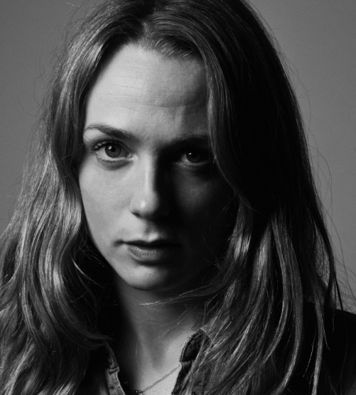 Kerry  Condon