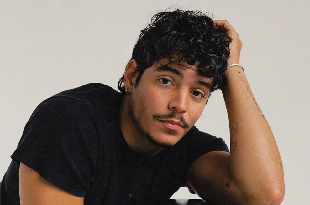 Aaron  Dominguez